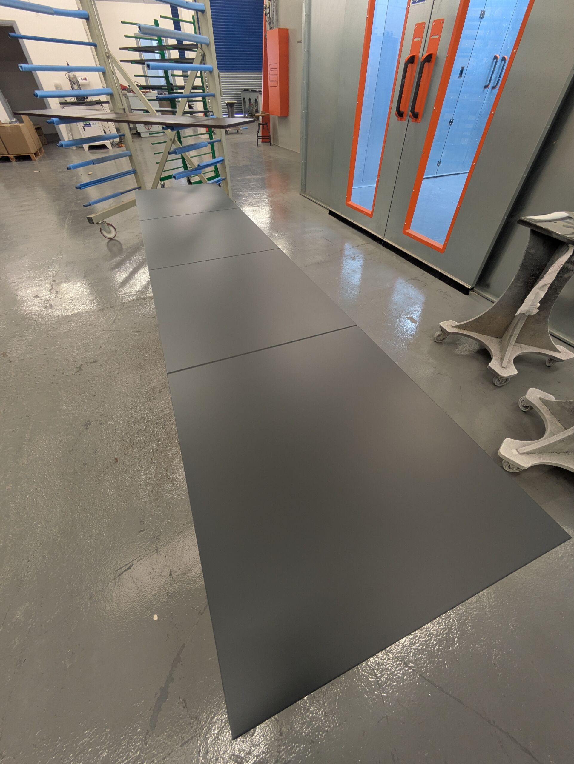 Professional spray application in the workshop