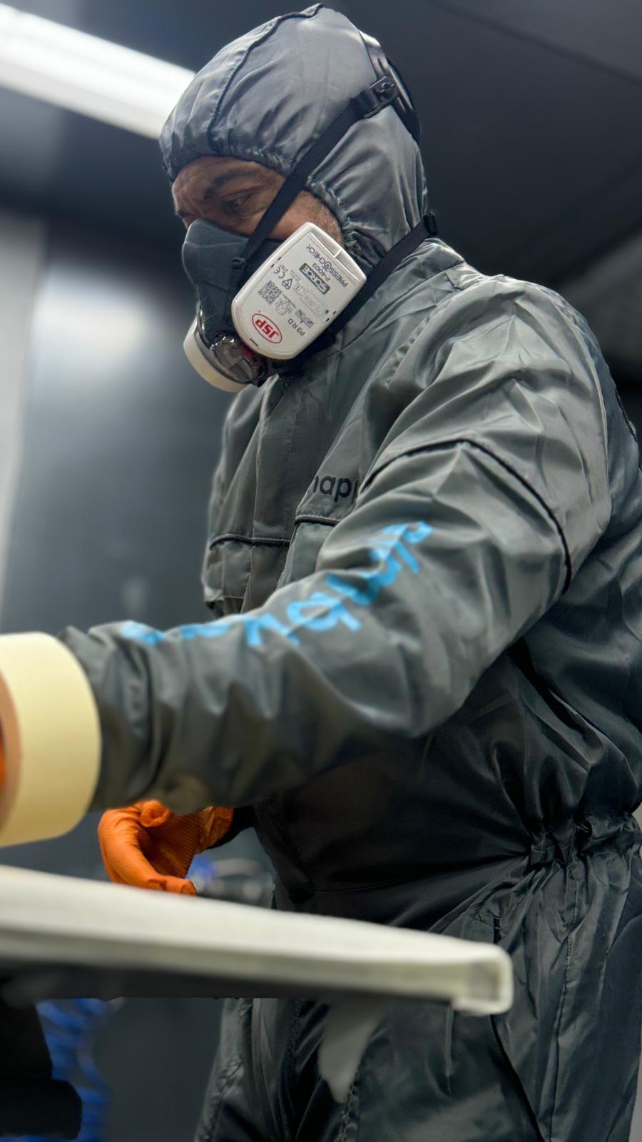 Professional spray workshop